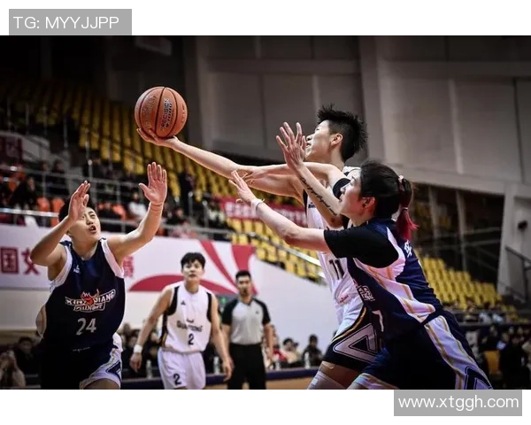 北京篮球比赛热潮来袭球迷齐聚见证精彩对决与青春梦想 北京篮球比赛热潮来袭球迷齐聚见证精彩对决与青春梦想
