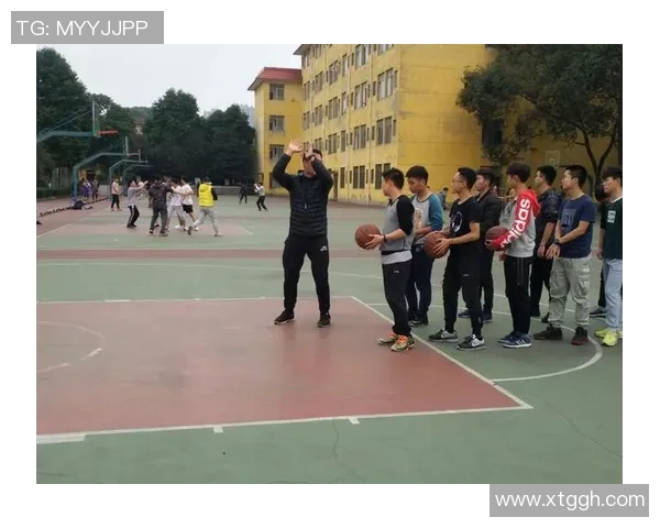 大学体育篮球课的意义与实践探索促进学生身心健康与团队合作能力提升